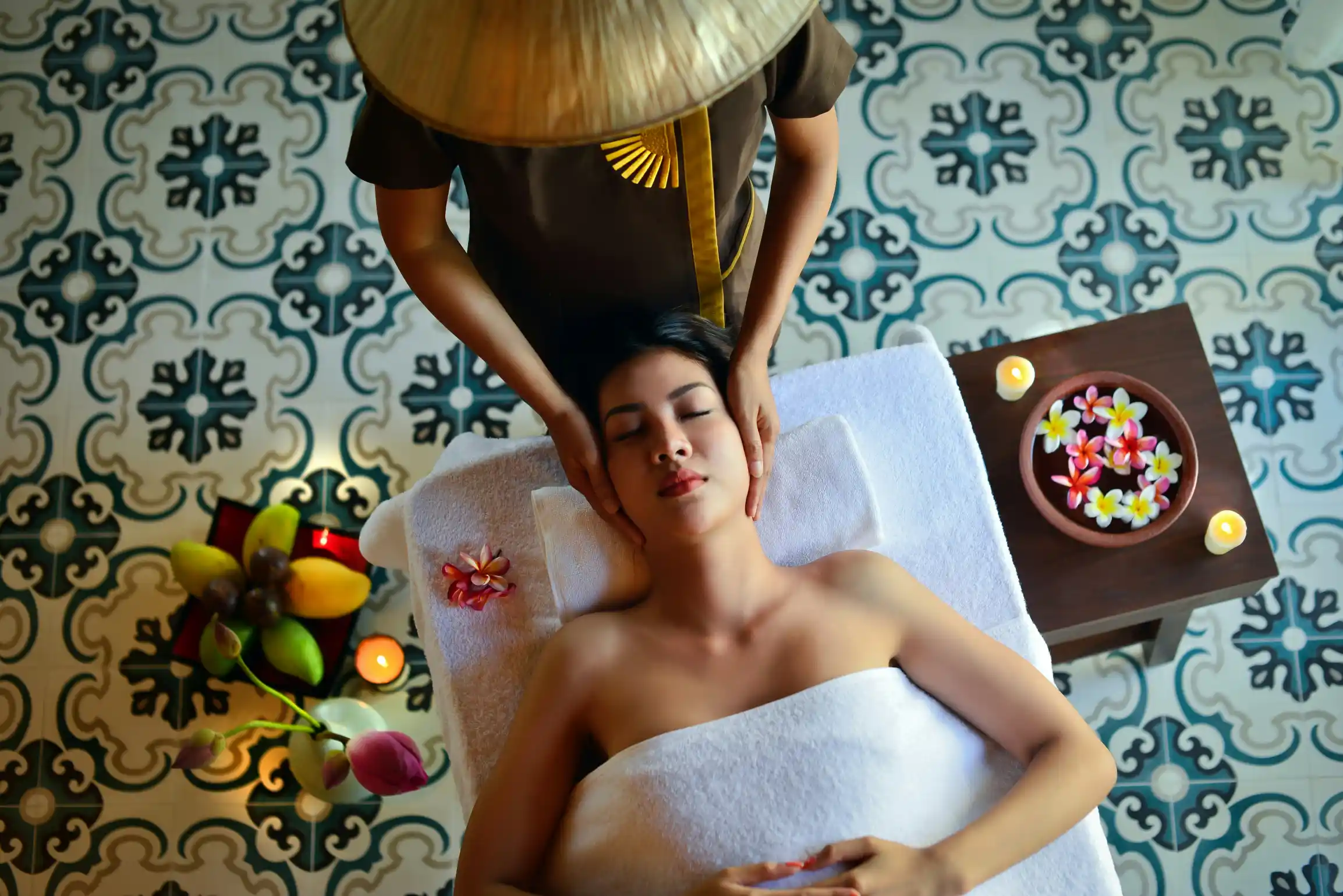 Hot oil spa massage at Novla Thai Spa